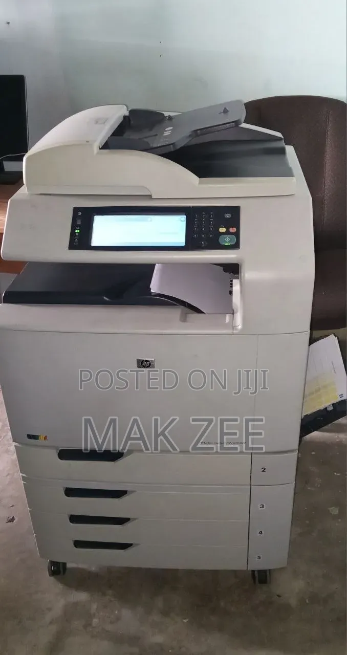 HP Printer White