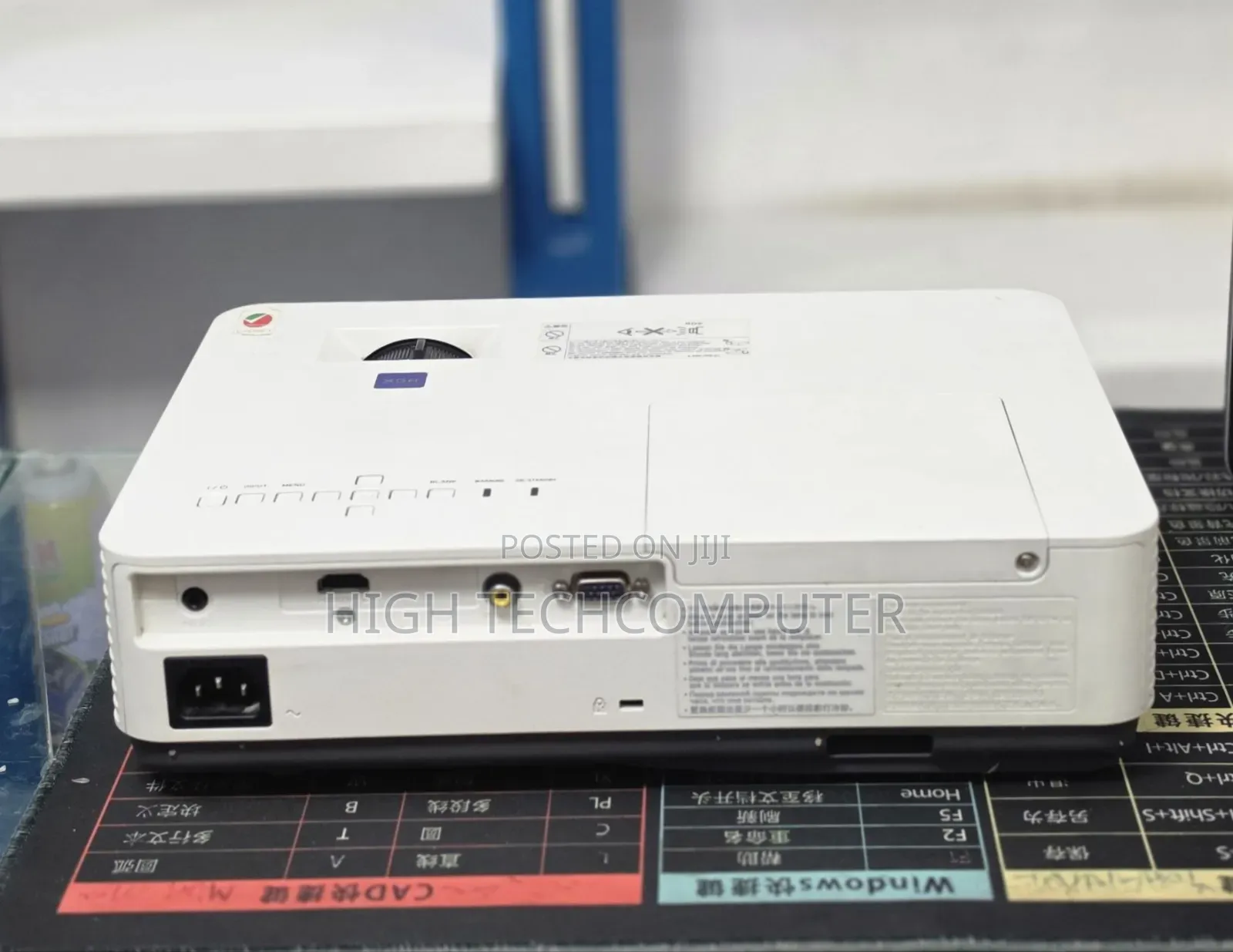 Sony Projector
Model Name VPL-DX221
Hardware Interface 
VGsi