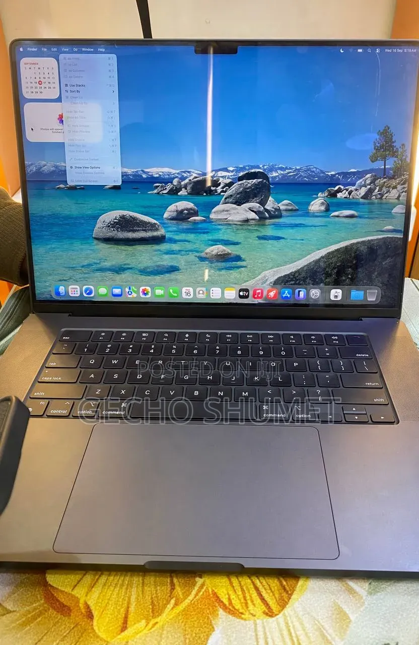 New Laptop Apple MacBook Pro 2021 M1 32GB Apple M1 Pro SSD 512GB
