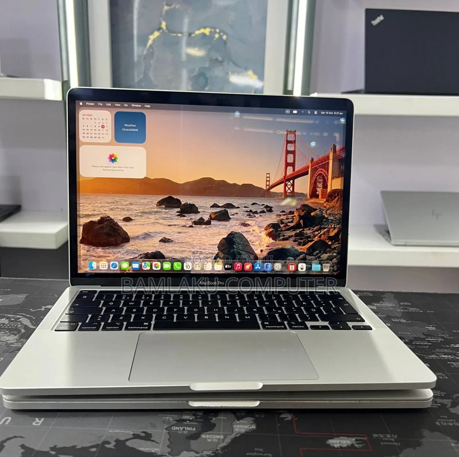 New Laptop Apple MacBook Pro 2022 M2 16GB Apple M2 SSD 256GB
