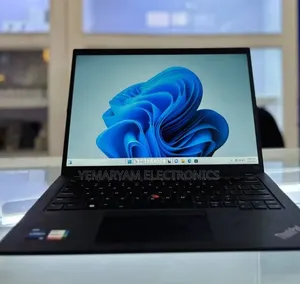 New Laptop Lenovo Yoga 700 16GB AMD Ryzen 7 SSD 512GB
