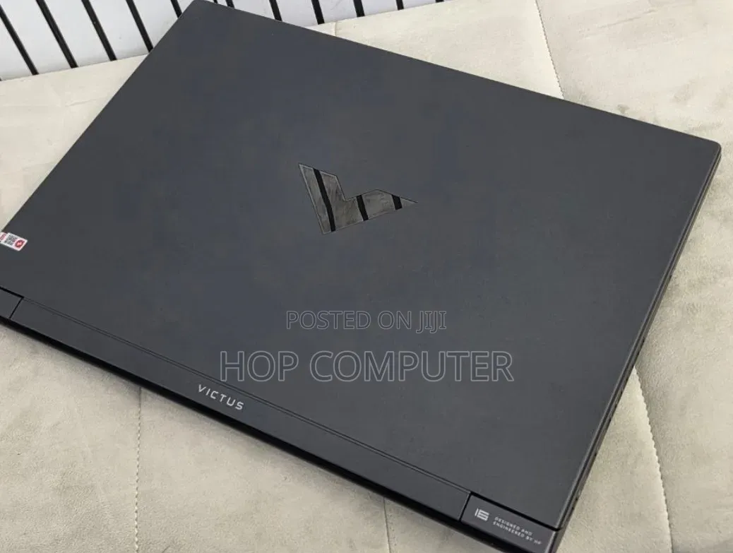 New Laptop HP Victus 16 16GB Intel Core i7 SSD 512GB