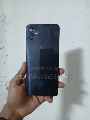 Samsung Galaxy A05 64 GB Black