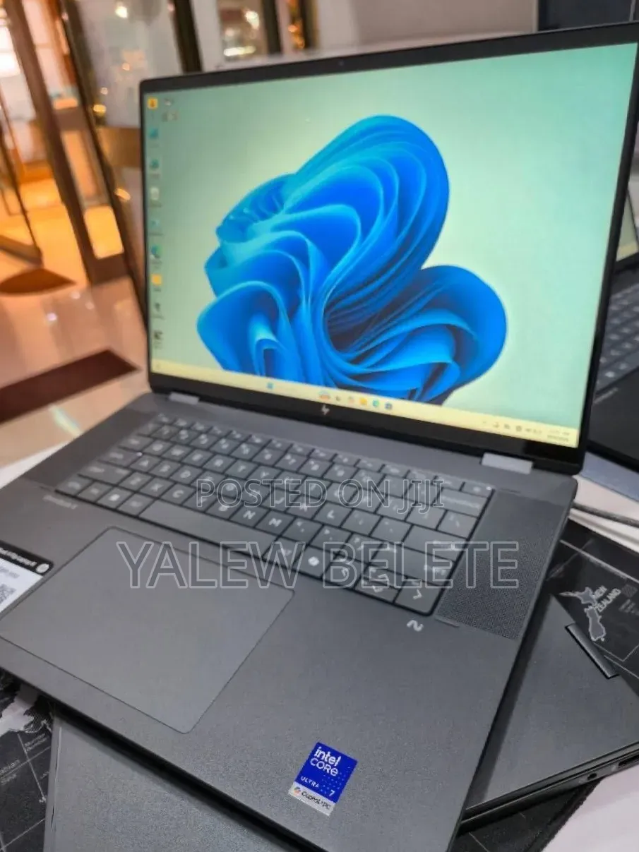 New Laptop HP OmniBook Ultra Flip 14" 16GB Intel Core Ultra 7 SSD 1T