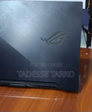 Laptop Asus ROG Zephyrus G15 16GB AMD Ryzen 7 SSD 512GB