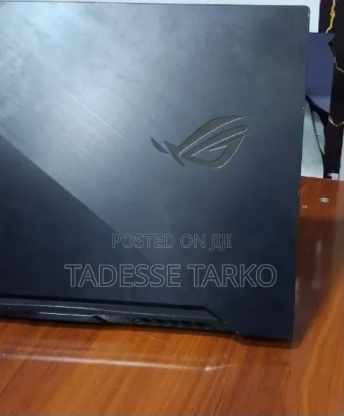 Laptop Asus ROG Zephyrus G15 16GB AMD Ryzen 7 SSD 512GB
