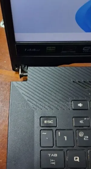 Laptop Asus ROG Zephyrus G15 16GB AMD Ryzen 7 SSD 512GB