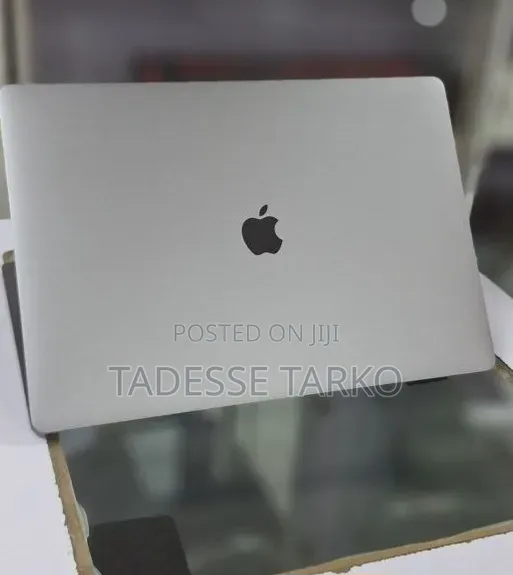 New Laptop Apple MacBook Pro 2019 64GB Intel Core i9 SSD 512GB
