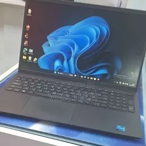 New Laptop Dell Inspiron 15 3520 8GB Intel Core i3 SSD 512GB