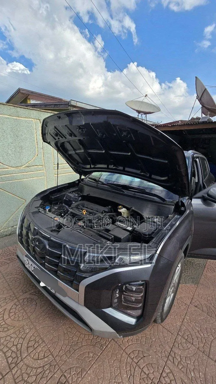 Hyundai Creta 2023 Gray