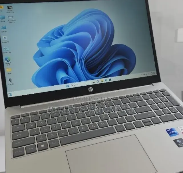 New Laptop HP Stream Notebook 16GB Intel Core i7 SSD 512GB