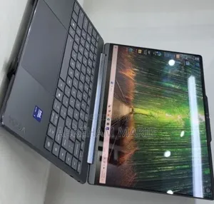 New Laptop Lenovo Yoga 9 16GB Intel Core Ultra 7 SSD 512GB