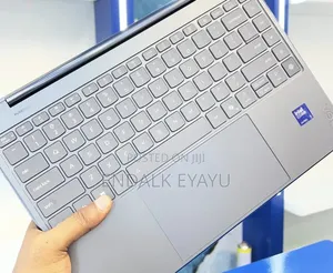 New Laptop Lenovo Yoga 9 16GB Intel Core Ultra 7 SSD 1T