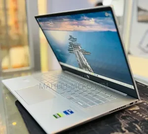 New Laptop HP Envy 15 16GB Intel Core i7 SSD 512GB