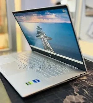 New Laptop HP Envy 15 16GB Intel Core i7 SSD 512GB