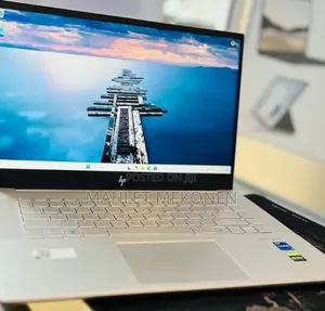 New Laptop HP Envy 15 16GB Intel Core i7 SSD 512GB