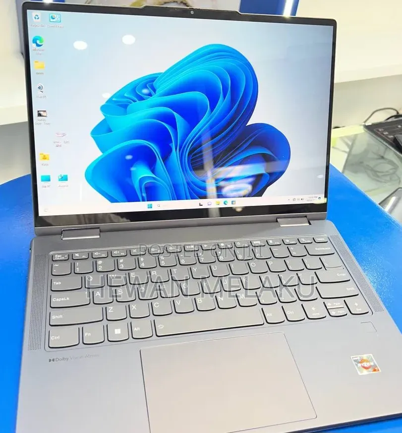 New Laptop Lenovo Yoga 2 16GB AMD Ryzen 7 SSD 512GB