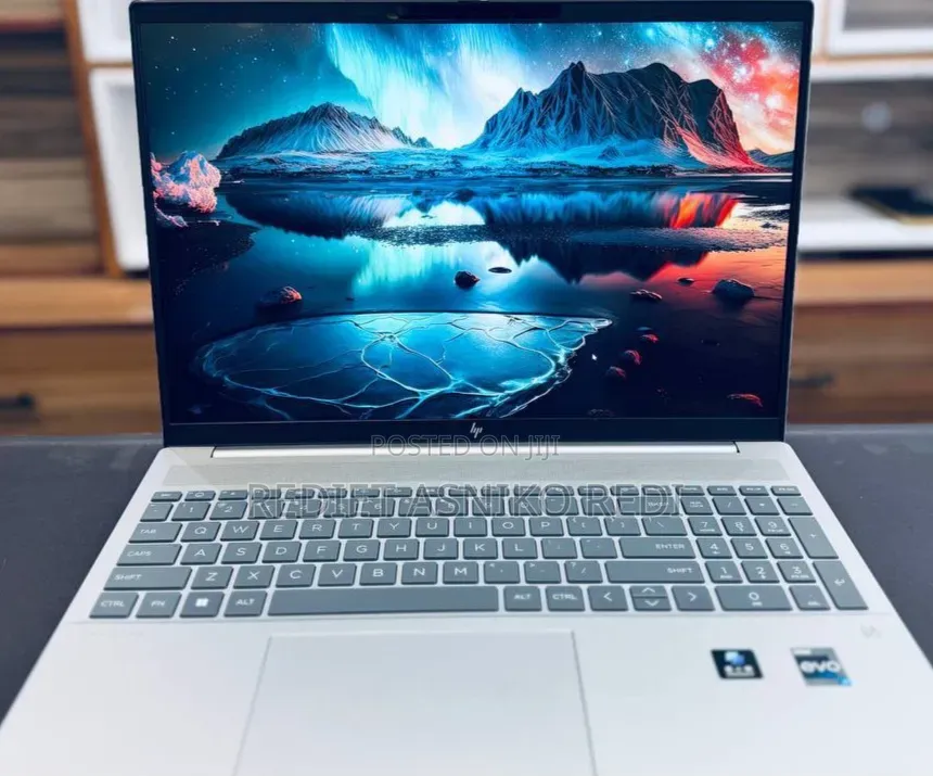 New Laptop HP Pavilion 14 16GB Intel Core i7 SSD 1T