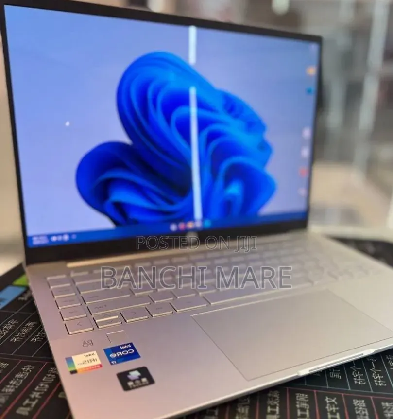New Laptop HP Pavilion 14 16GB Intel Core i7 SSD 1T