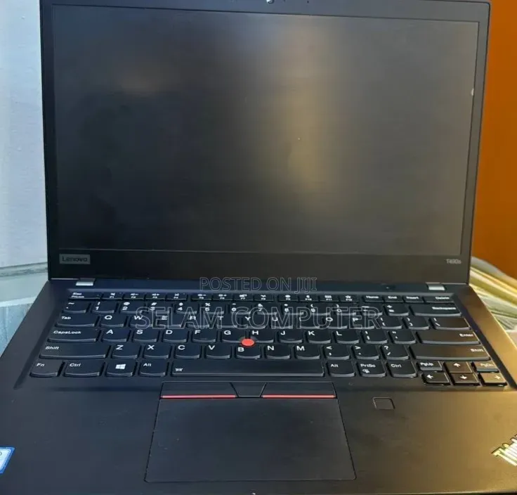 New Laptop Lenovo ThinkPad t495s 8GB Intel Core i5 SSD 512GB