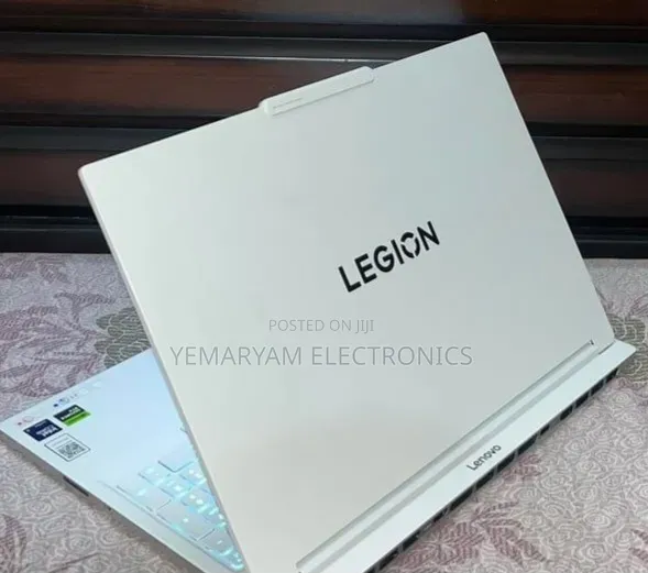 New Laptop Lenovo Legion 7 16GB Intel Core i7 SSD 512GB