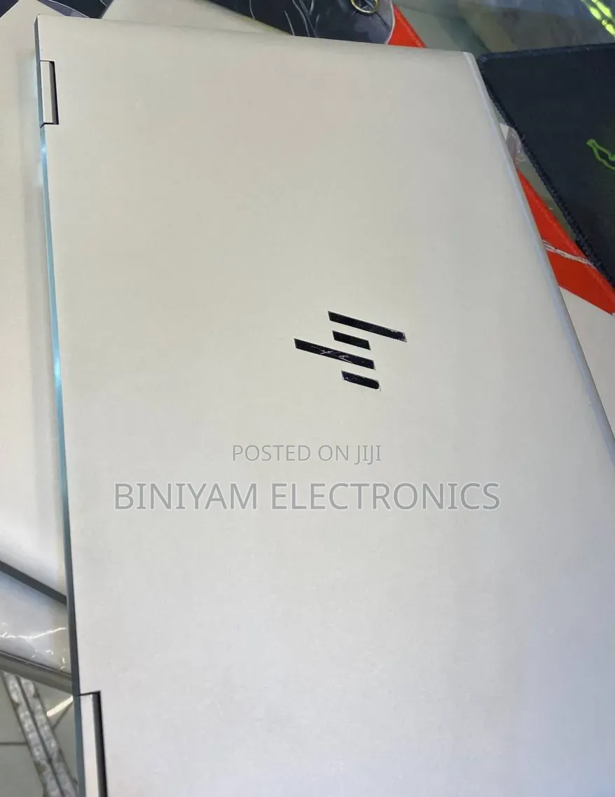 New Laptop HP EliteBook x360 1040 G7 16GB Intel Core i7 SSD 512GB