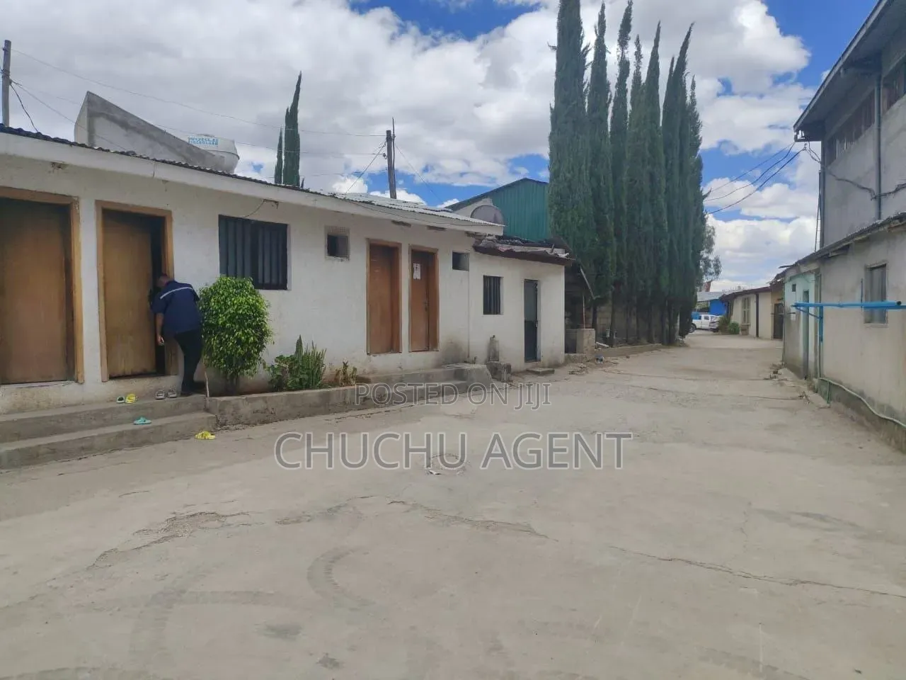 Warehouse for Rent Goro Adebebay Road to Air Port Road