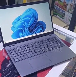 New Laptop Dell Latitude 3550 16GB Intel Core i7 SSD 512GB