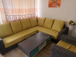 Sofa ,ሶፋ በጥሩ ሁኔታ ያለ ይደውሉ