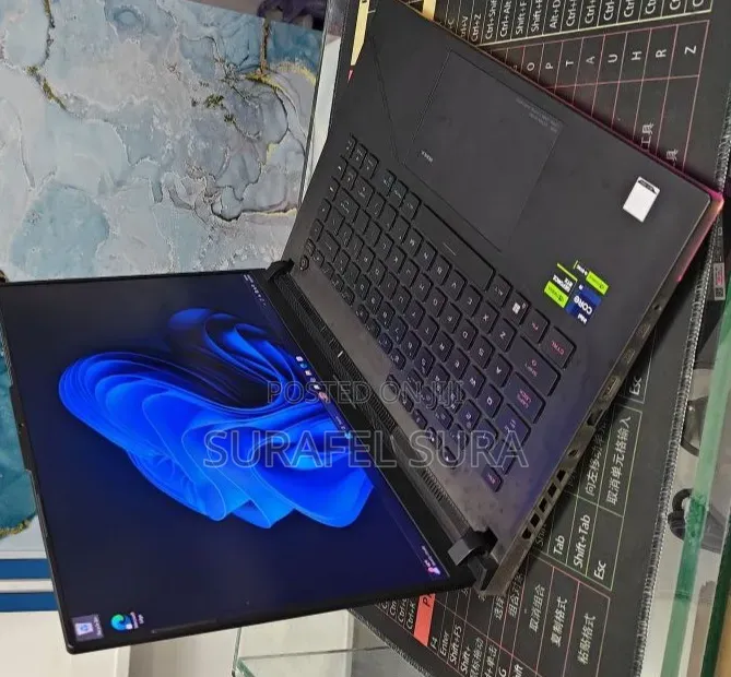 New Laptop Asus ROG Strix G16 32GB Intel Core i9 SSD 1T