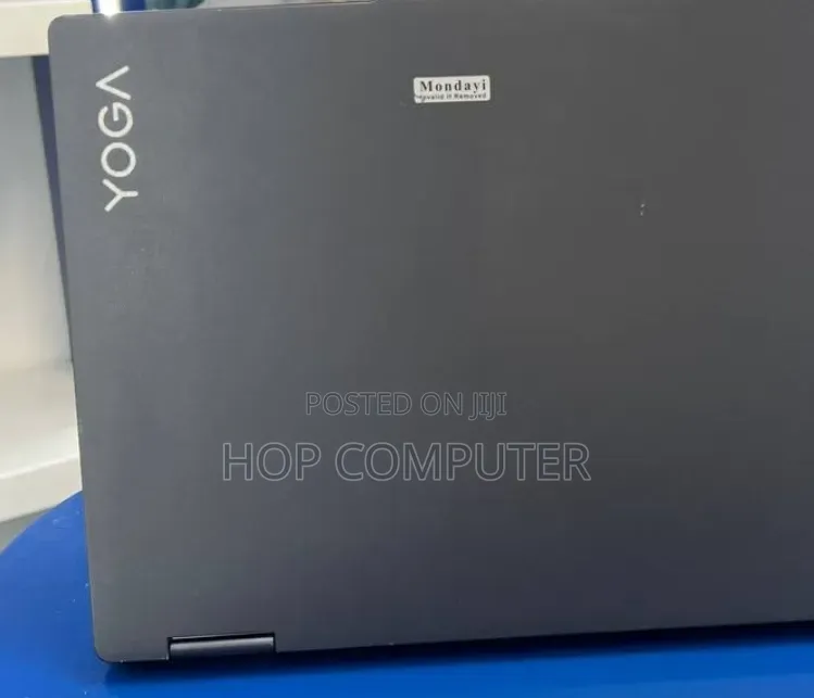 New Laptop Lenovo Yoga Slim 7 16GB AMD Ryzen 7 SSD 512GB
