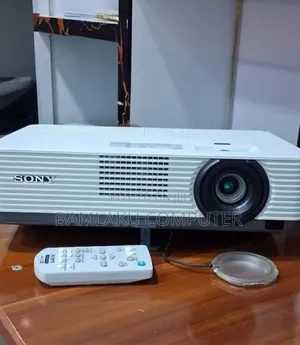 Sony Projector
Model Name VPL-Dx220