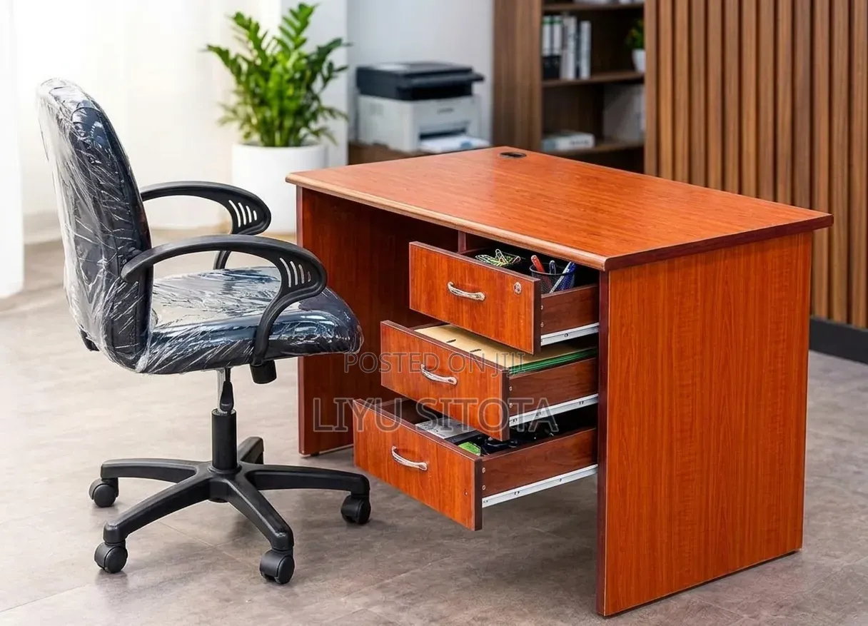 Office Chair and Table