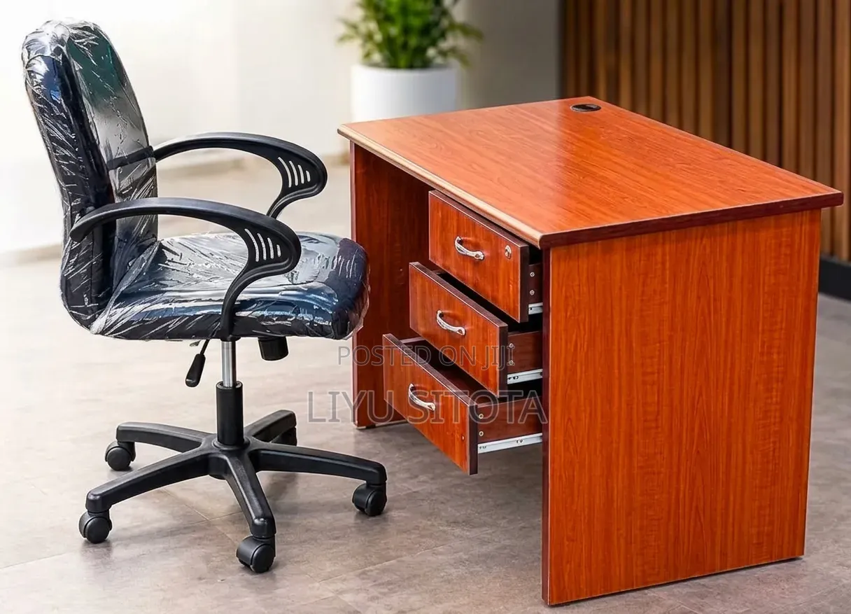 Office Chair and Table