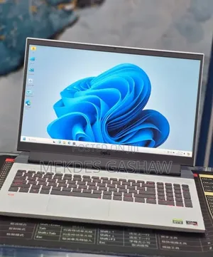 New Laptop Dell XPS 13 16GB AMD Ryzen 7 SSD 512GB