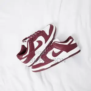 Nike Dunk Low “Bordeaux” Team Red Women’s Sneakers — New Arrival