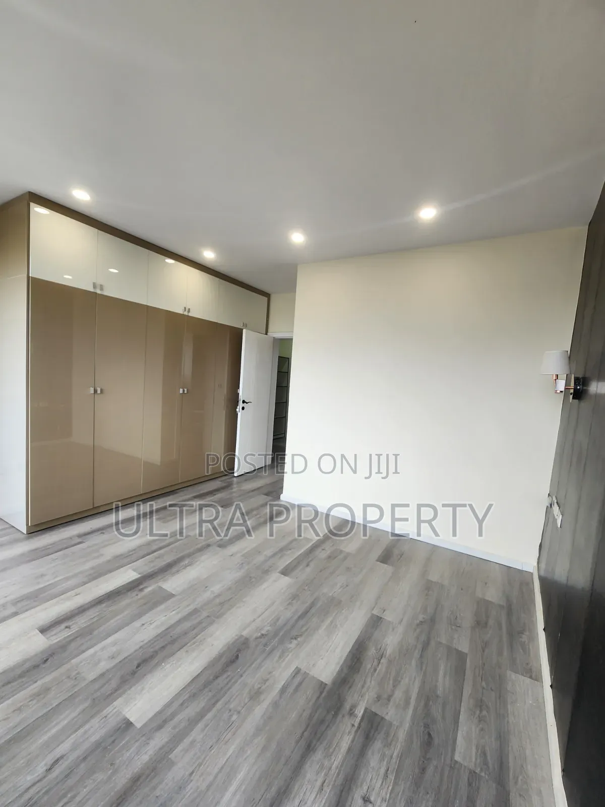 3bdrm Apartment in Bole for sale