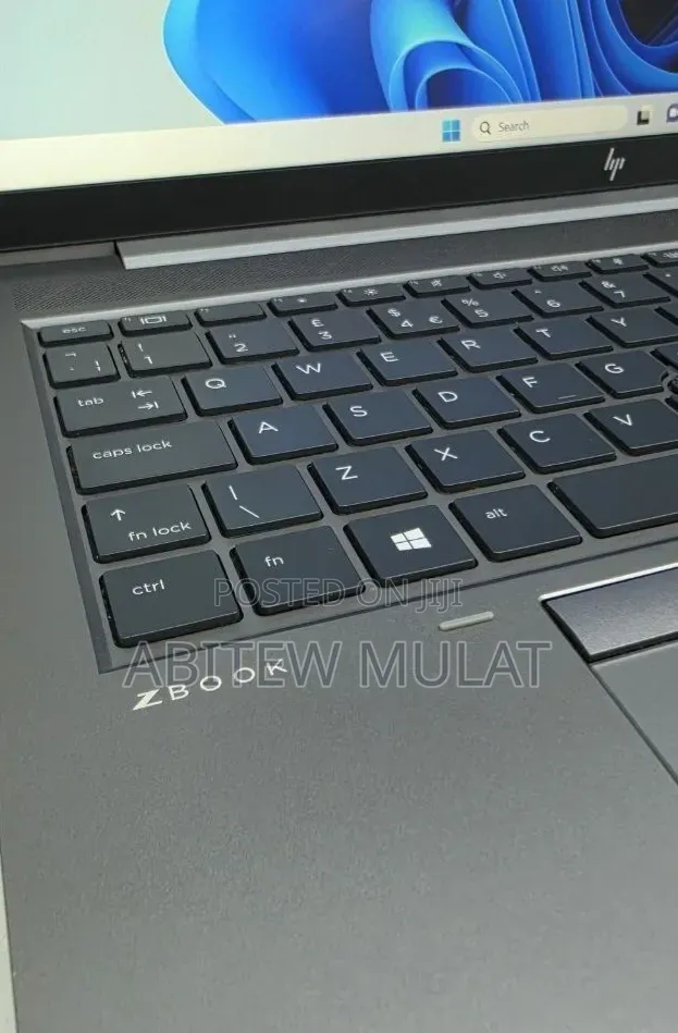 New Laptop HP ZBook 15 16GB Intel Core i7 SSD 512GB