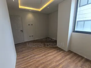 4bdrm Apartment in Bole for sale
