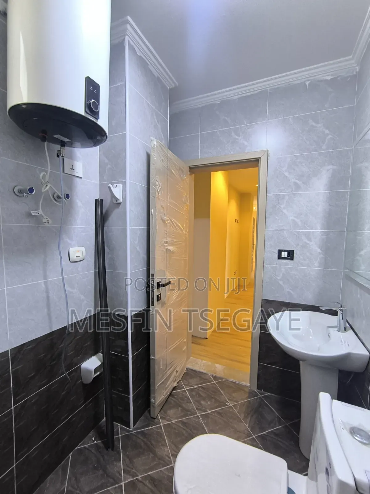4bdrm Apartment in Bole for sale