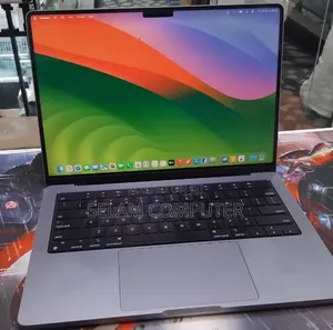 New Laptop Apple MacBook Pro 2021 M1 32GB Apple M1 SSD 512GB