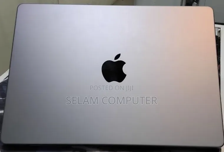 New Laptop Apple MacBook Pro 2021 M1 32GB Apple M1 SSD 512GB