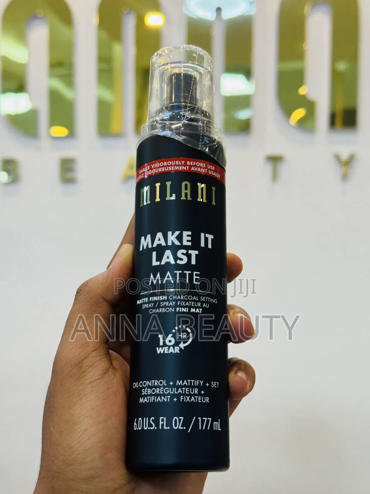MILANI 3-in-1 Lightweight Spray That Controls Oil and Mattifies