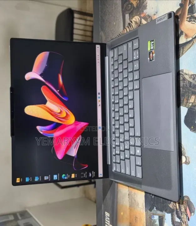 New Laptop Lenovo Yoga Slim 7 16GB AMD Ryzen 7 SSD 512GB