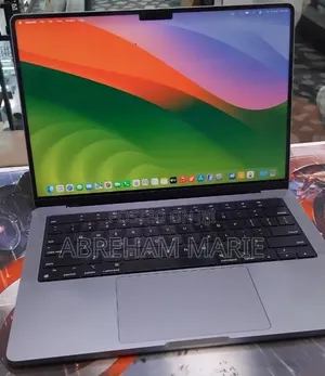 New Laptop Apple MacBook Pro 2021 M1 32GB Apple M1 Pro SSD 512GB