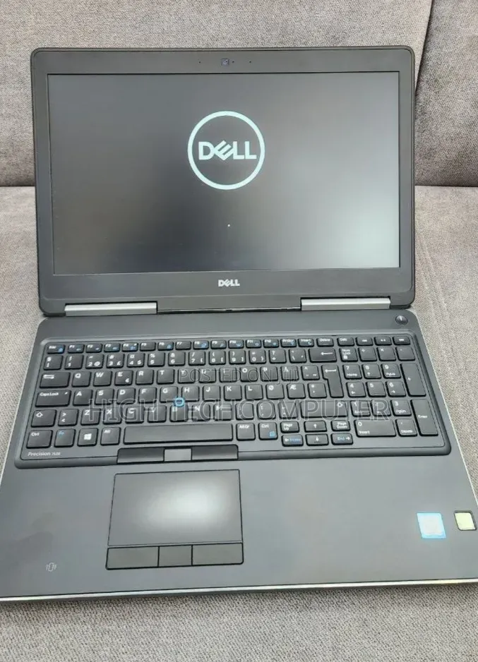 New Laptop Dell Inspiron 15 7520 16GB Intel Core i7 SSD 512GB