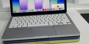 New Laptop Apple MacBook Neo 2026 8GB Apple M1 SSD 256GB