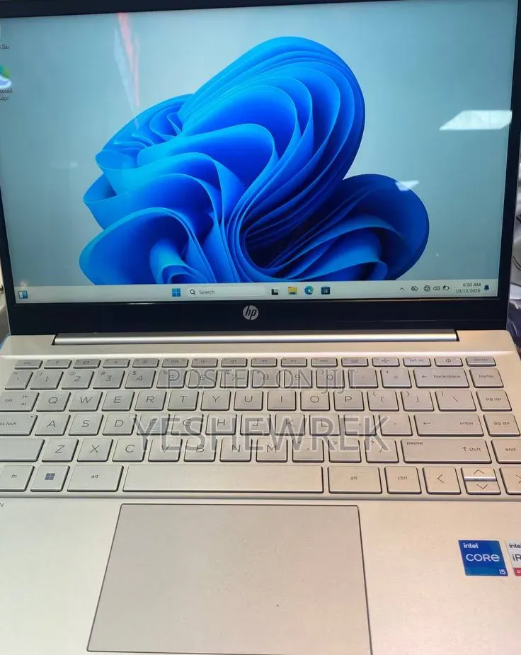 New Laptop HP Pavilion 15 8GB Intel Core i5 SSD 512GB
