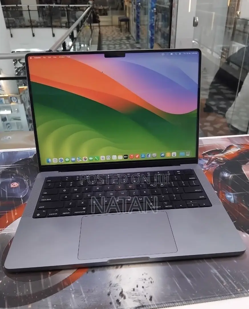 New Laptop Apple MacBook Pro 2021 M1 32GB Apple M1 Pro SSD 1T