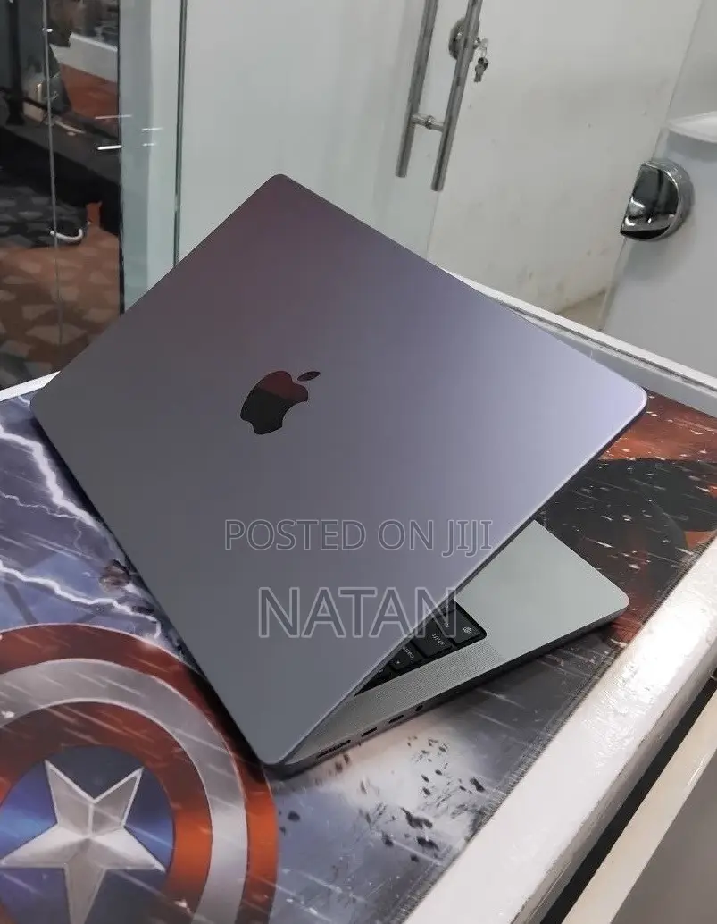 New Laptop Apple MacBook Pro 2021 M1 32GB Apple M1 Pro SSD 1T